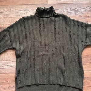 Gilli Olive Knit Sweater